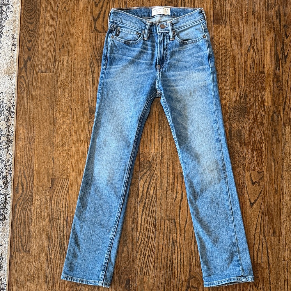 Abercrombie Kids Light Blue Straight Jeans Slim 11/12